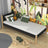 Lit noir-chêne dans la chambre d'enfant – décoration scandinave, en bois