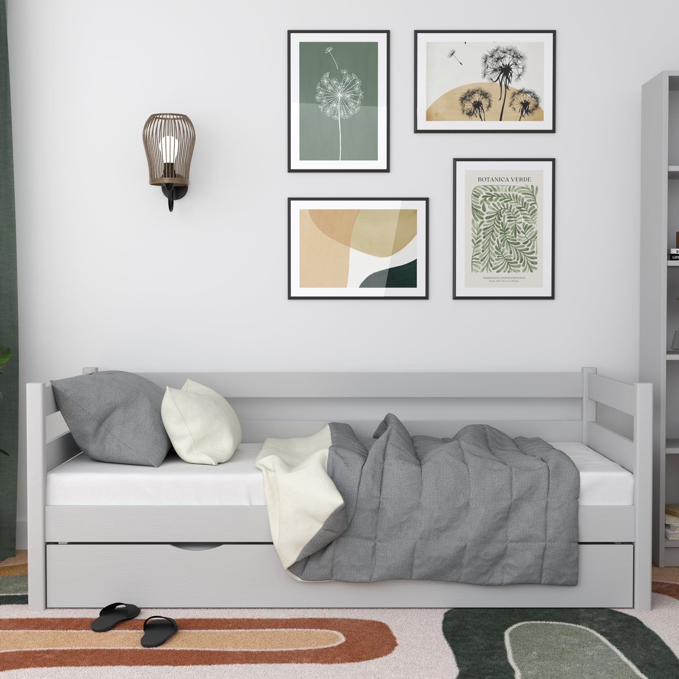 Slaapbank grijs – zijdelingse bedhekafscheiding houten, zijaanzicht, Nizio