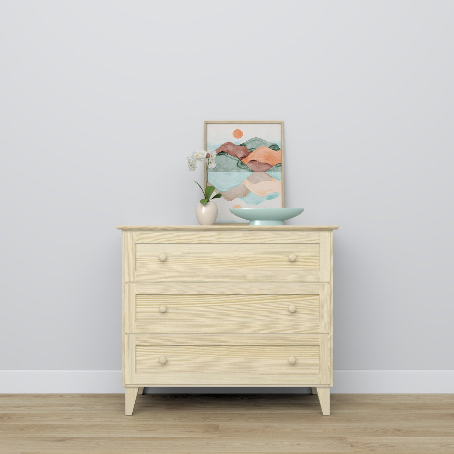 Chest of drawers 3S clear pine – handle and drawer front, close-up of pine finish