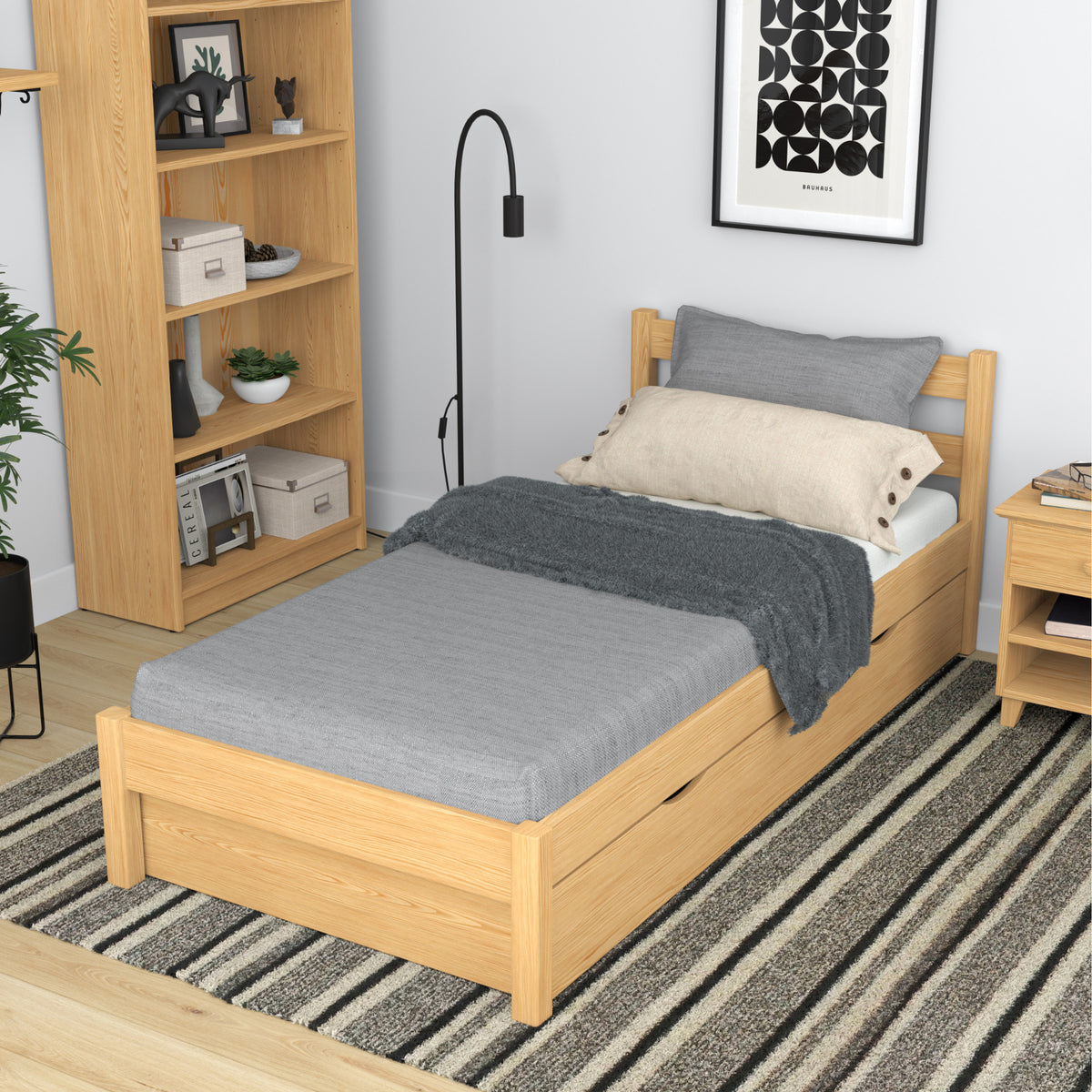 Lit avec tiroir en bois pin naturel – tiroir ouvert, l'intérieur schowka